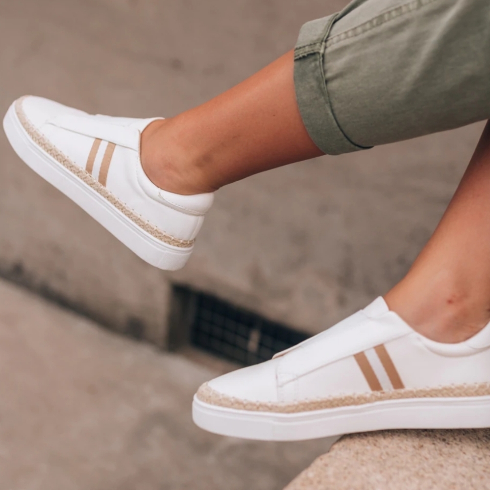 Vici Marcus White Leather Shoes